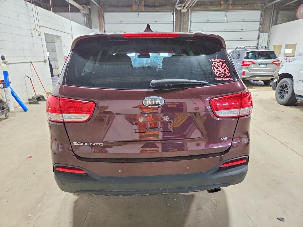 2016 Kia Sorento Lx V6 - Image 6