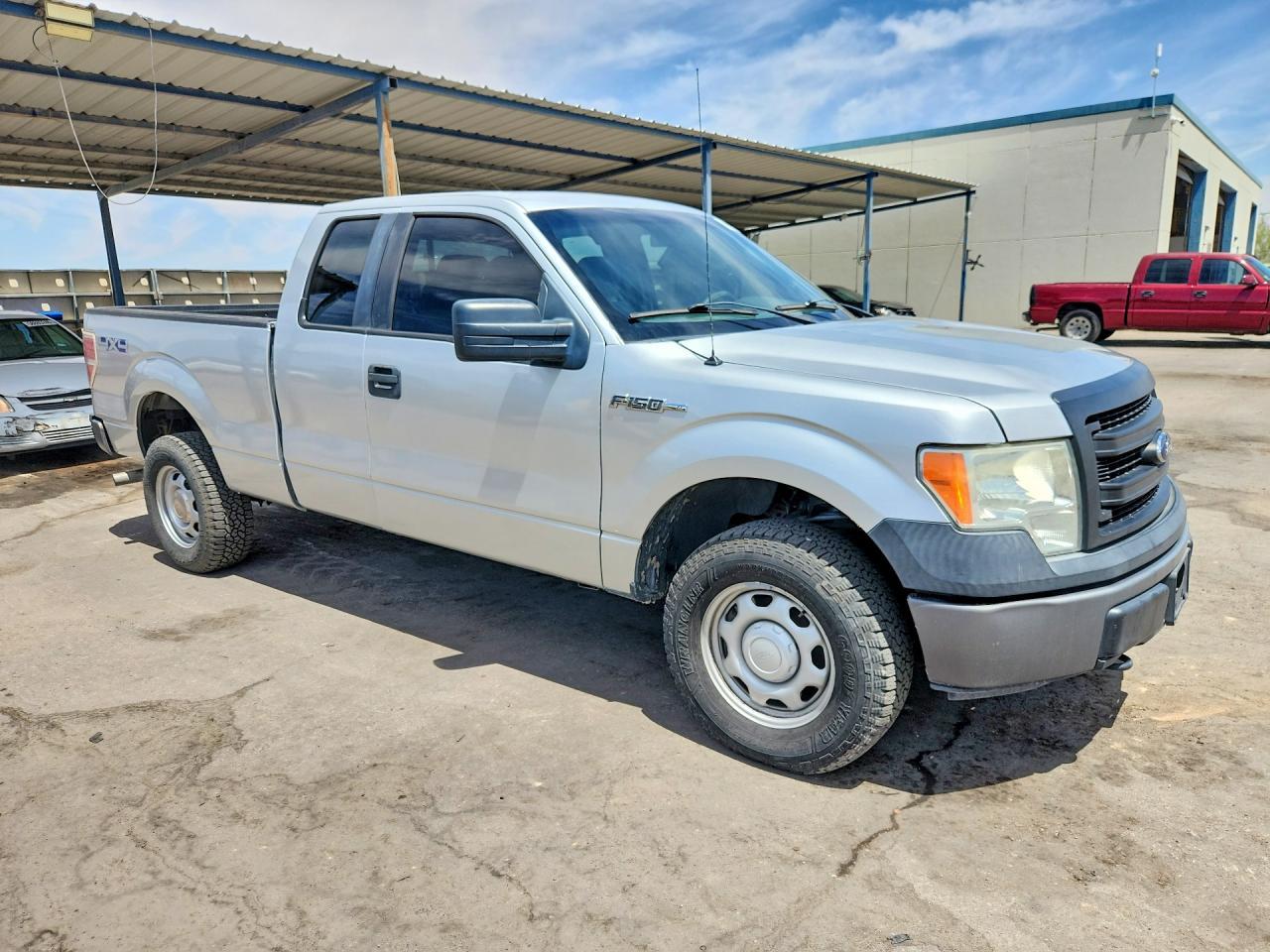 2013 Ford F150 Super Cab - Фото 4