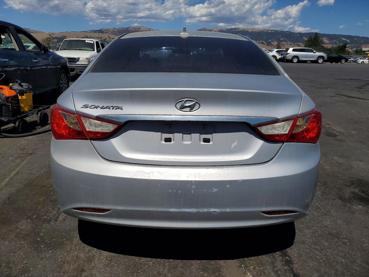 2011 Hyundai Sonata Gls - Фото 6
