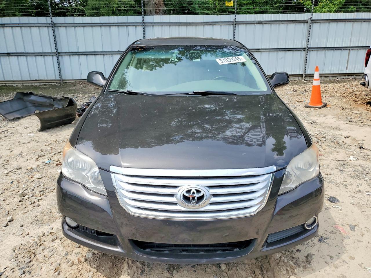 2010 Toyota Avalon Limited - Фото 5
