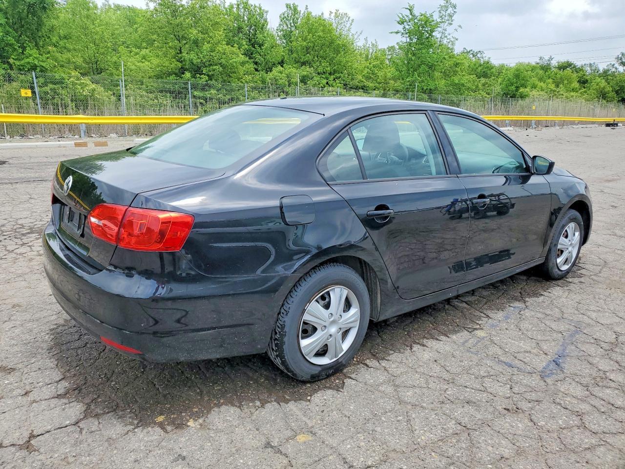 2014 Volkswagen Jetta Base - Фото 3