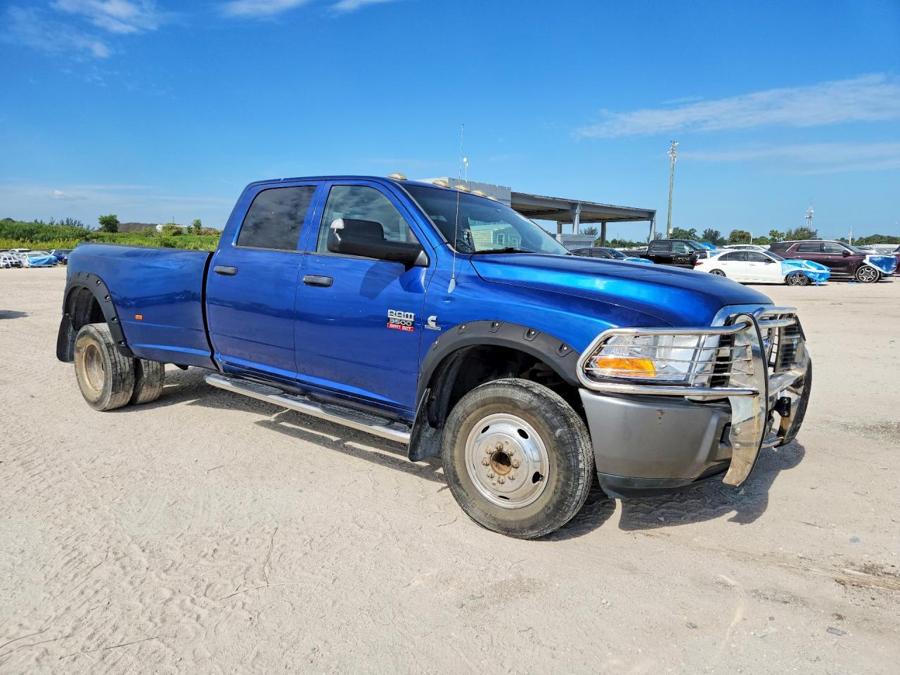 2011 Dodge Ram 3500 - Image 4