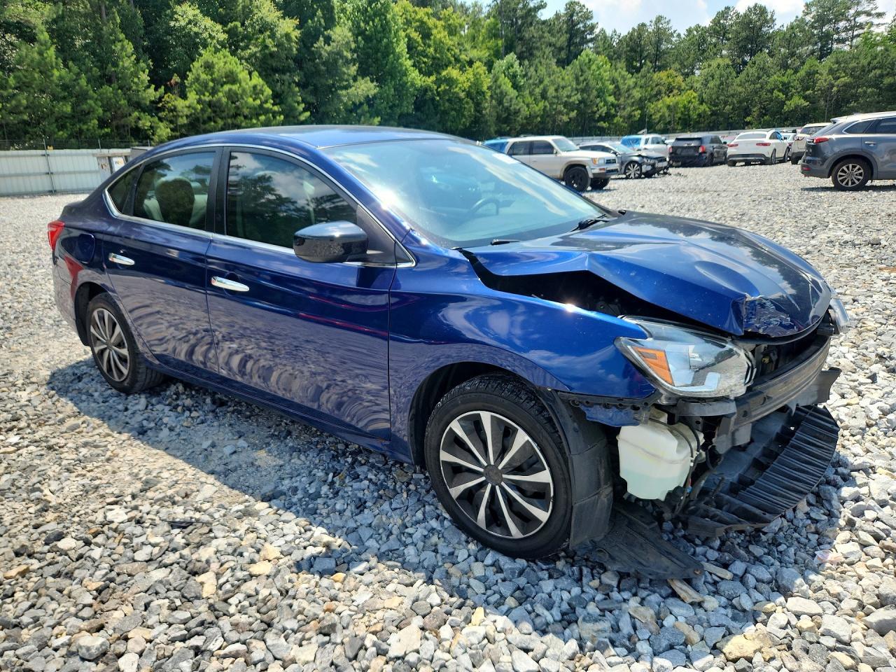 2017 Nissan Sentra S - Image 4