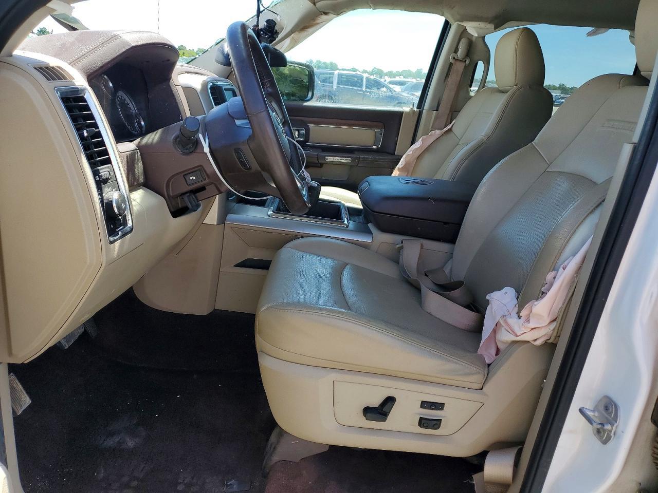 2015 Ram 1500 Laramie - Image 7