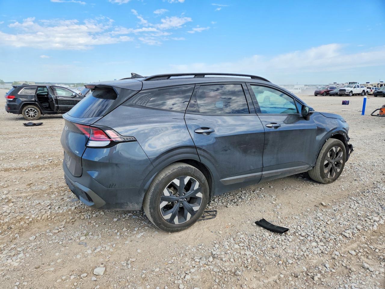 2024 Kia Sportage X Line - Фото 3