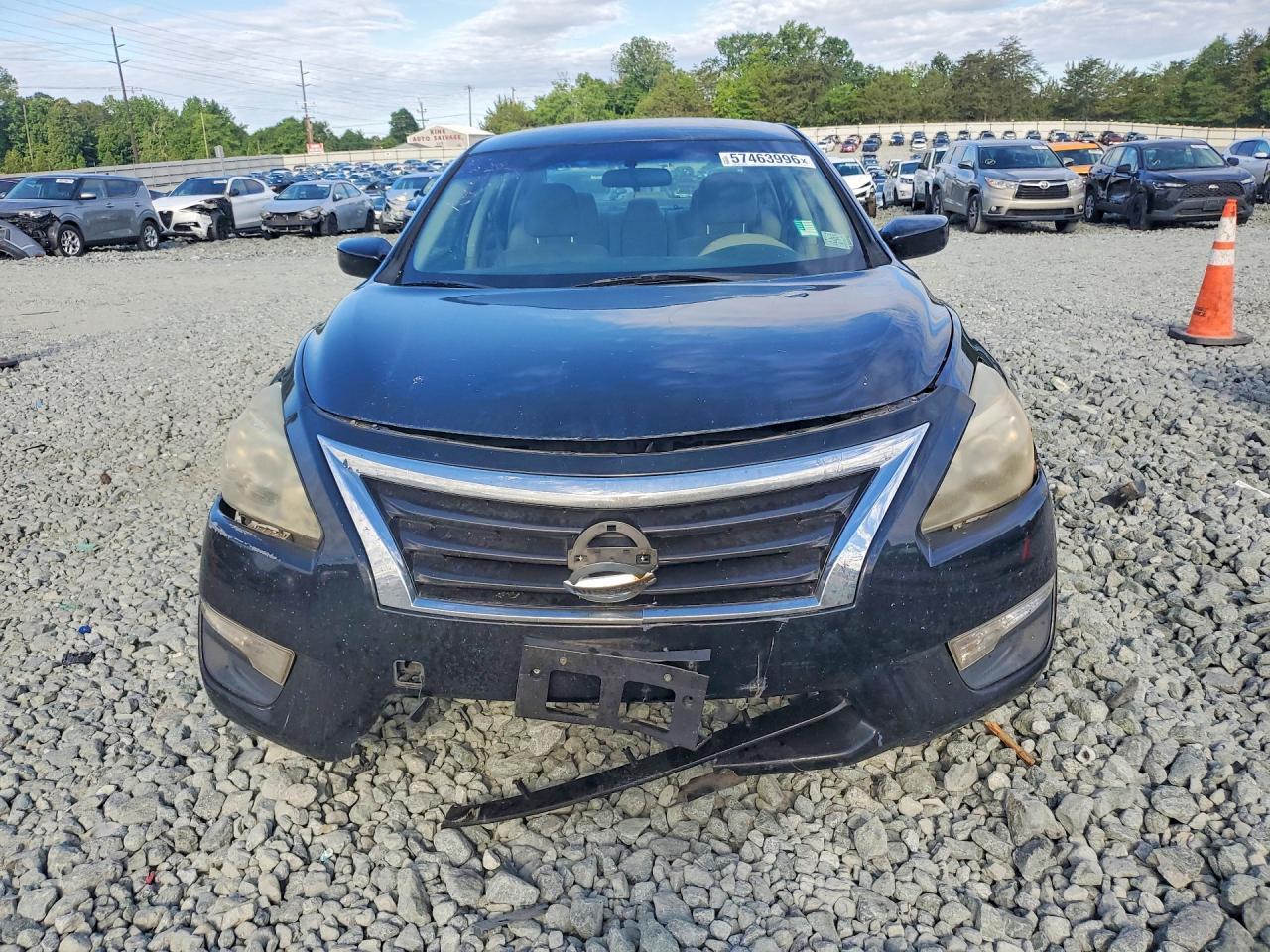 2014 Nissan Altima 2.5 S - Image 5
