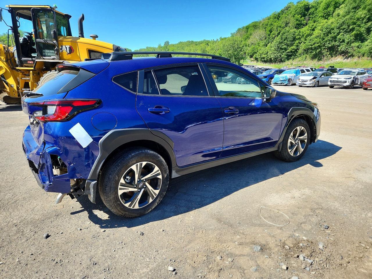 2024 Subaru Crosstrek Premium - Image 3
