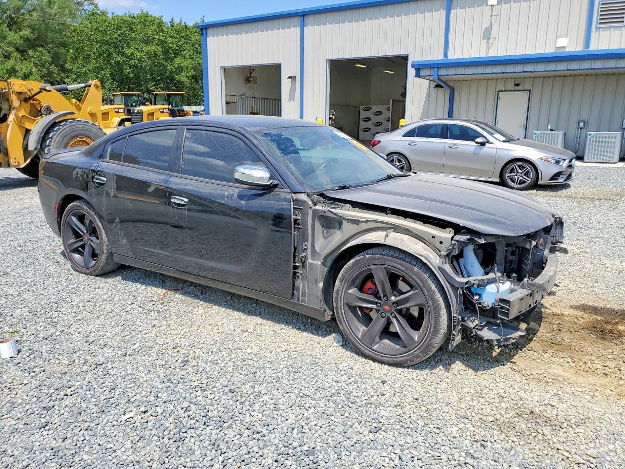 2017 Dodge Charger R - Фото 4