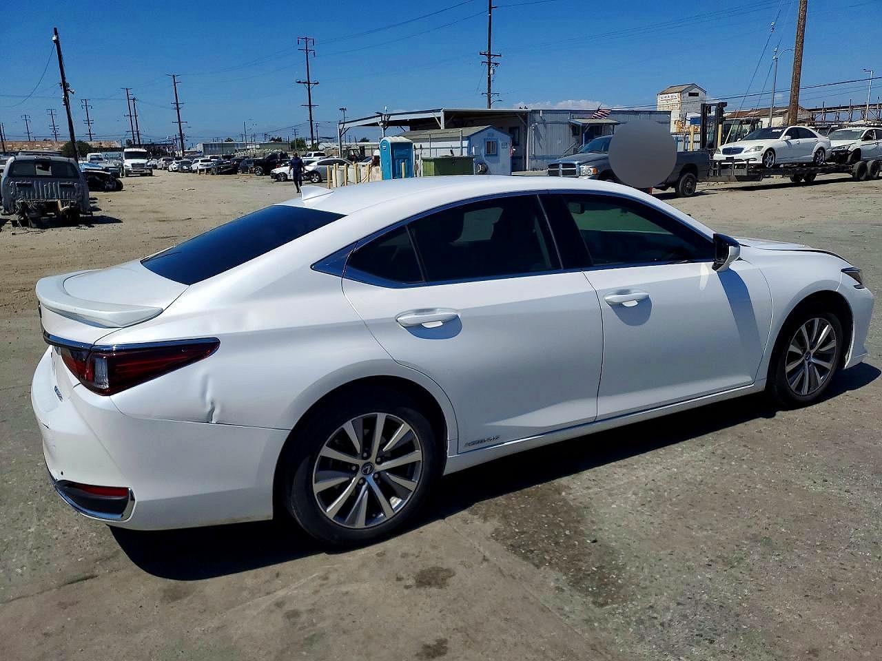 2021 Lexus Es 300H Base - Фото 3