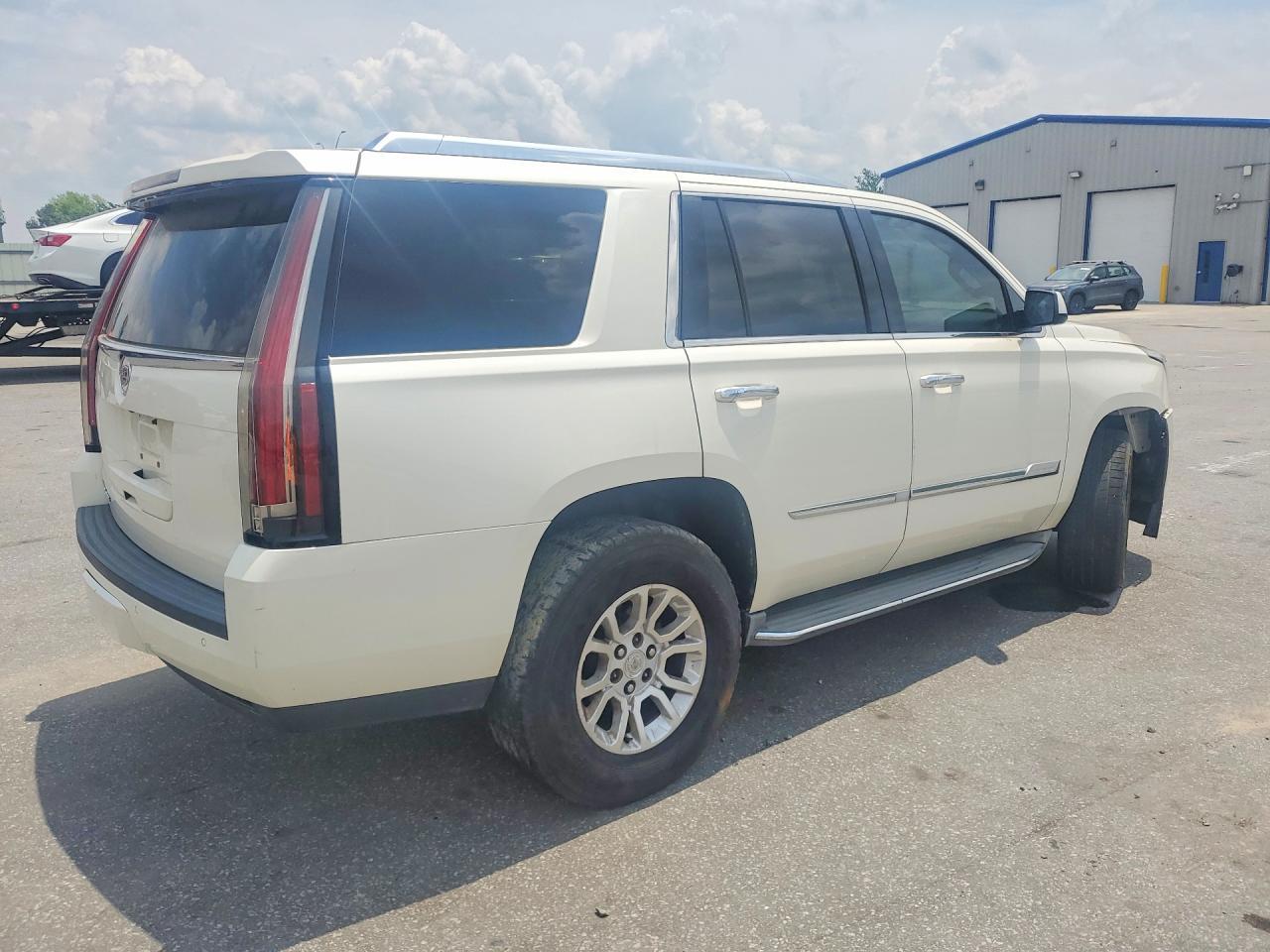 2015 Cadillac Escalade Premium - Фото 3