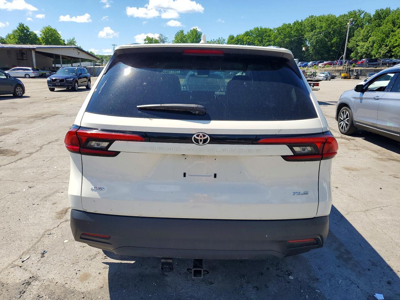 2024 Toyota Grand Highlander Xle - Фото 6