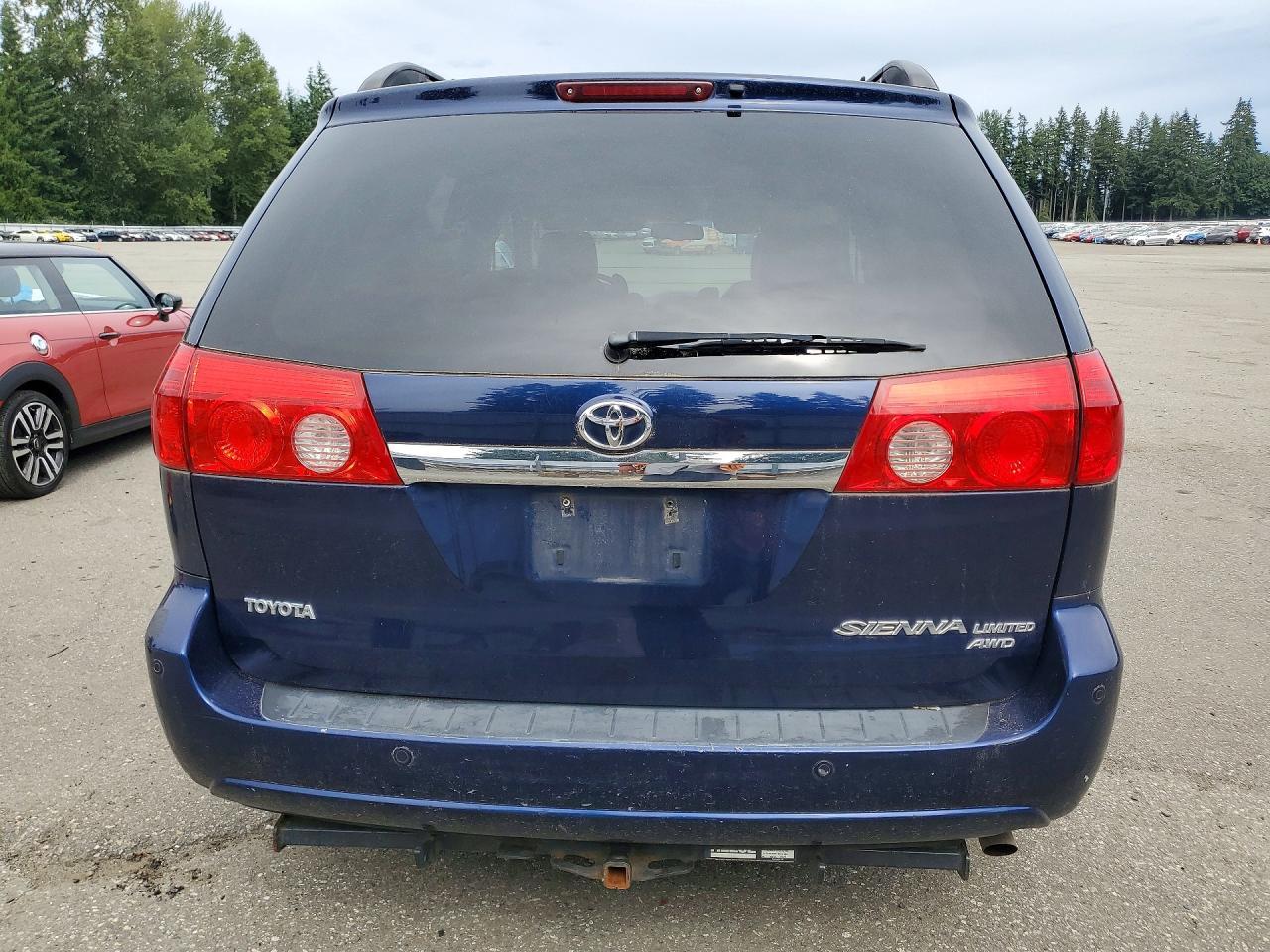 2007 Toyota Sienna Xle Limited 7-Passenger - Фото 6