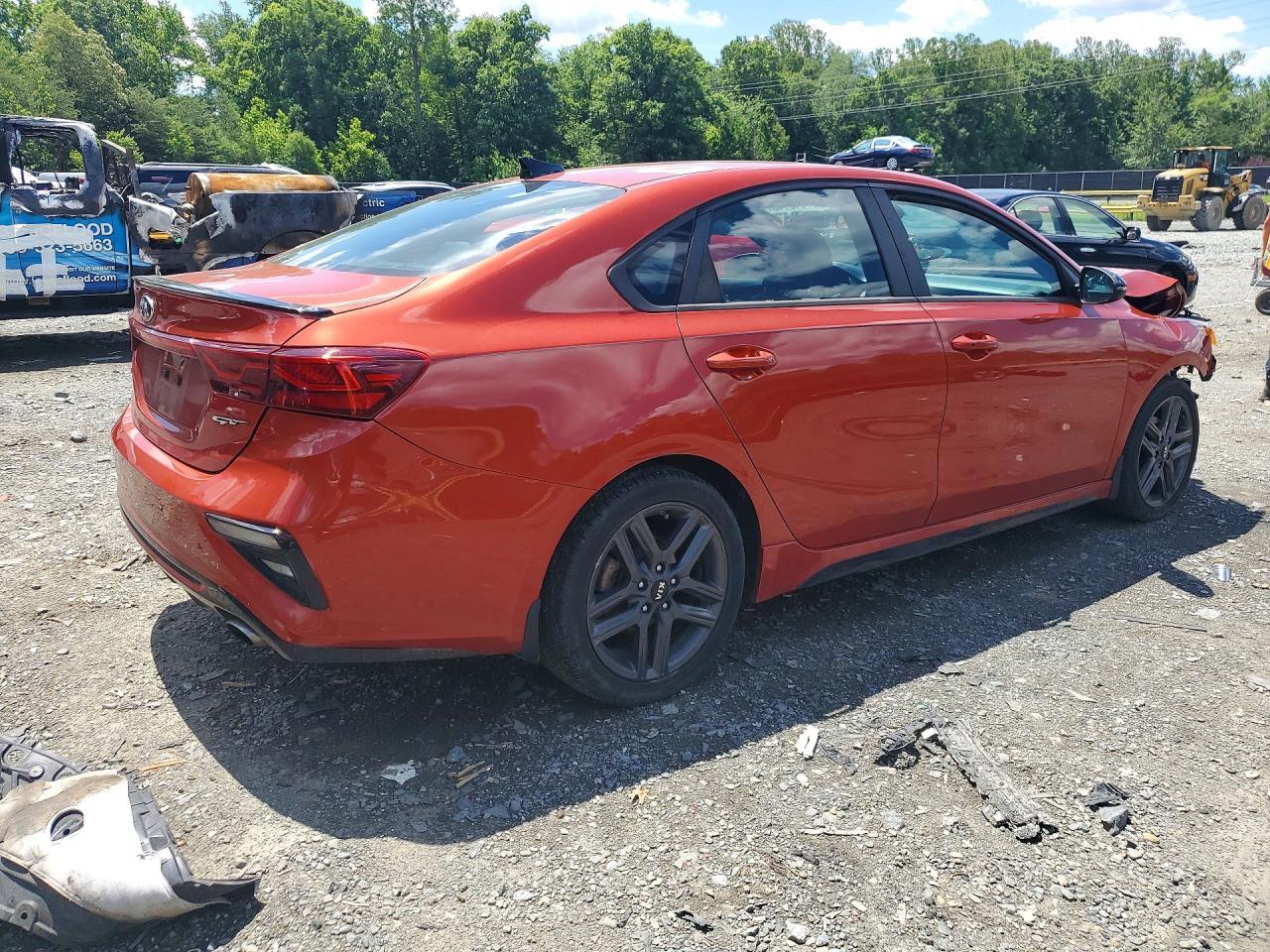 2021 Kia Forte Gt Line - Фото 3