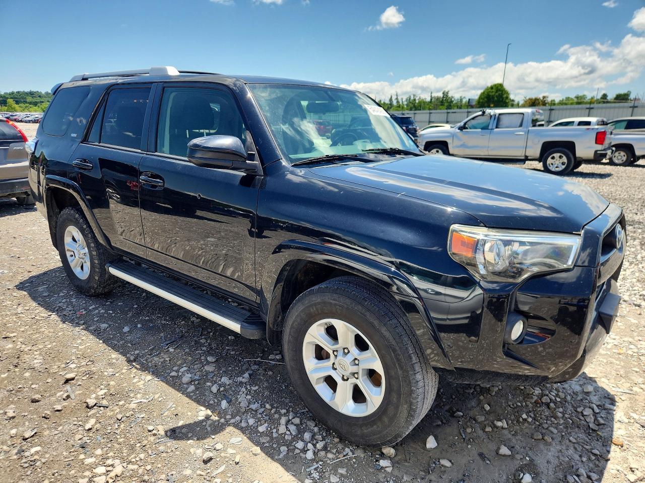2017 Toyota 4Runner Sr5 - Фото 4