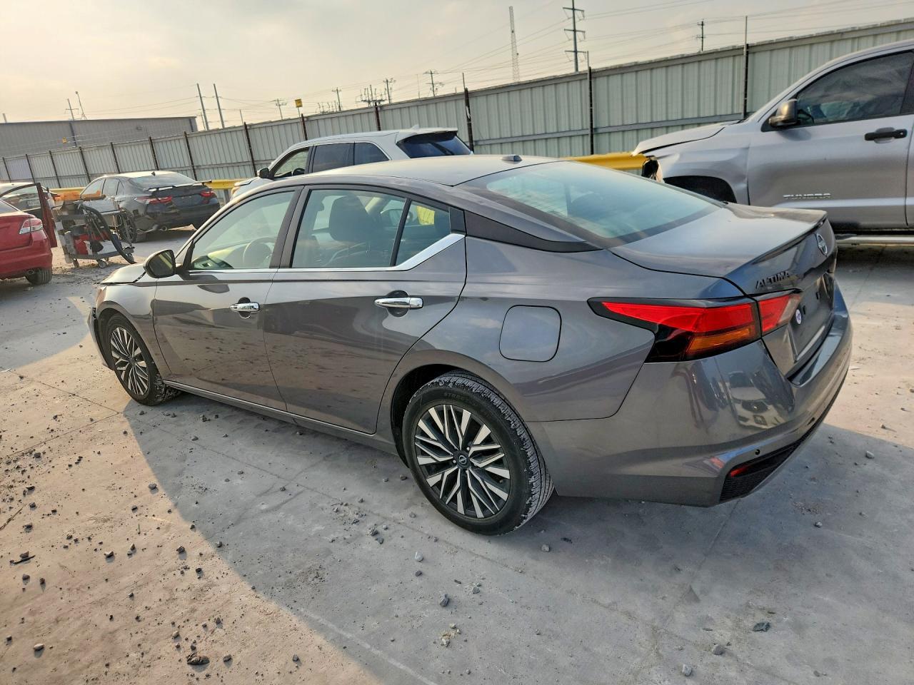 2024 Nissan Altima Sv - Фото 2