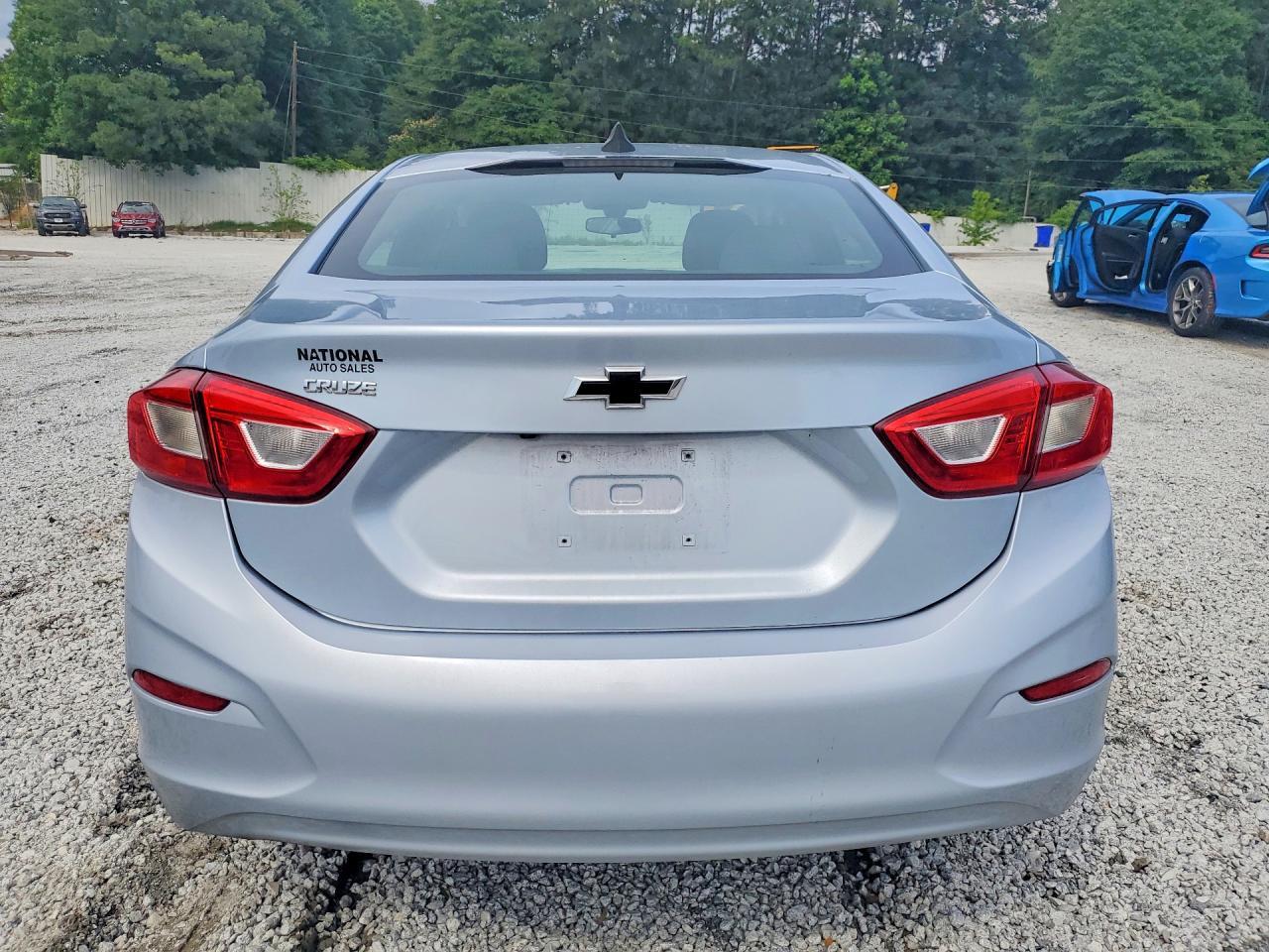 2018 Chevrolet Cruze Ls - Фото 6