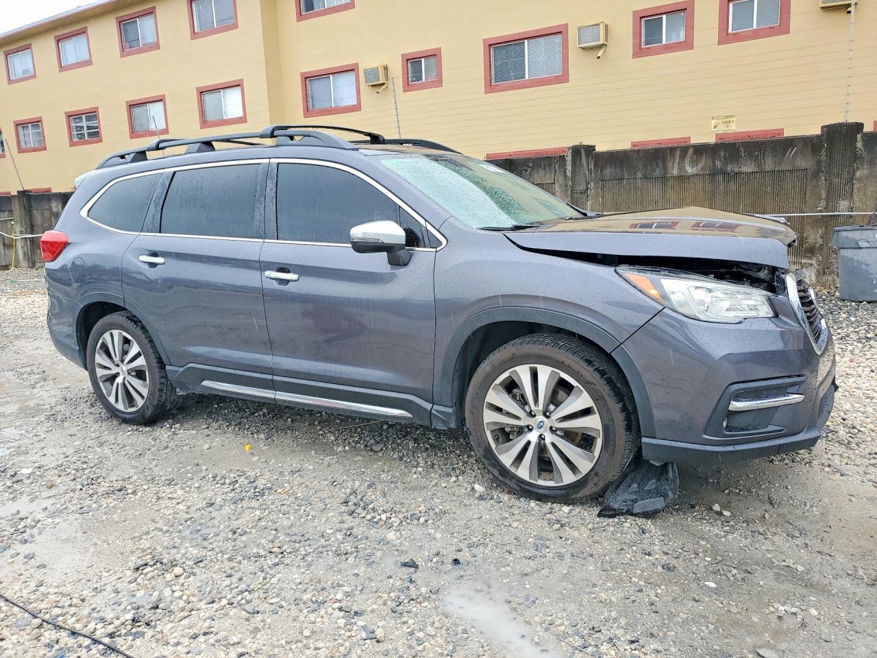 2022 Subaru Ascent Touring - Image 4