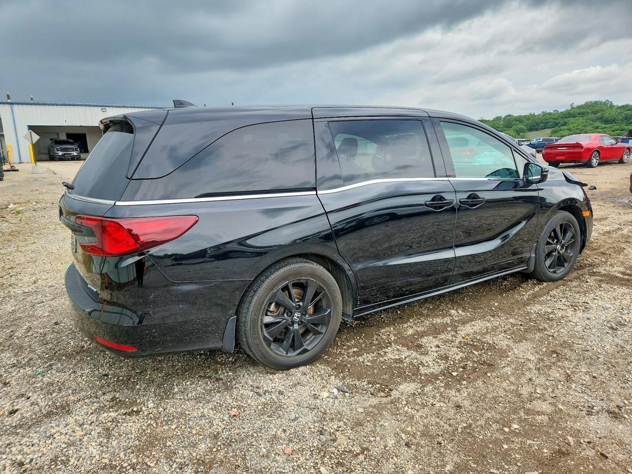 2023 Honda Odyssey Sport-L - Image 3