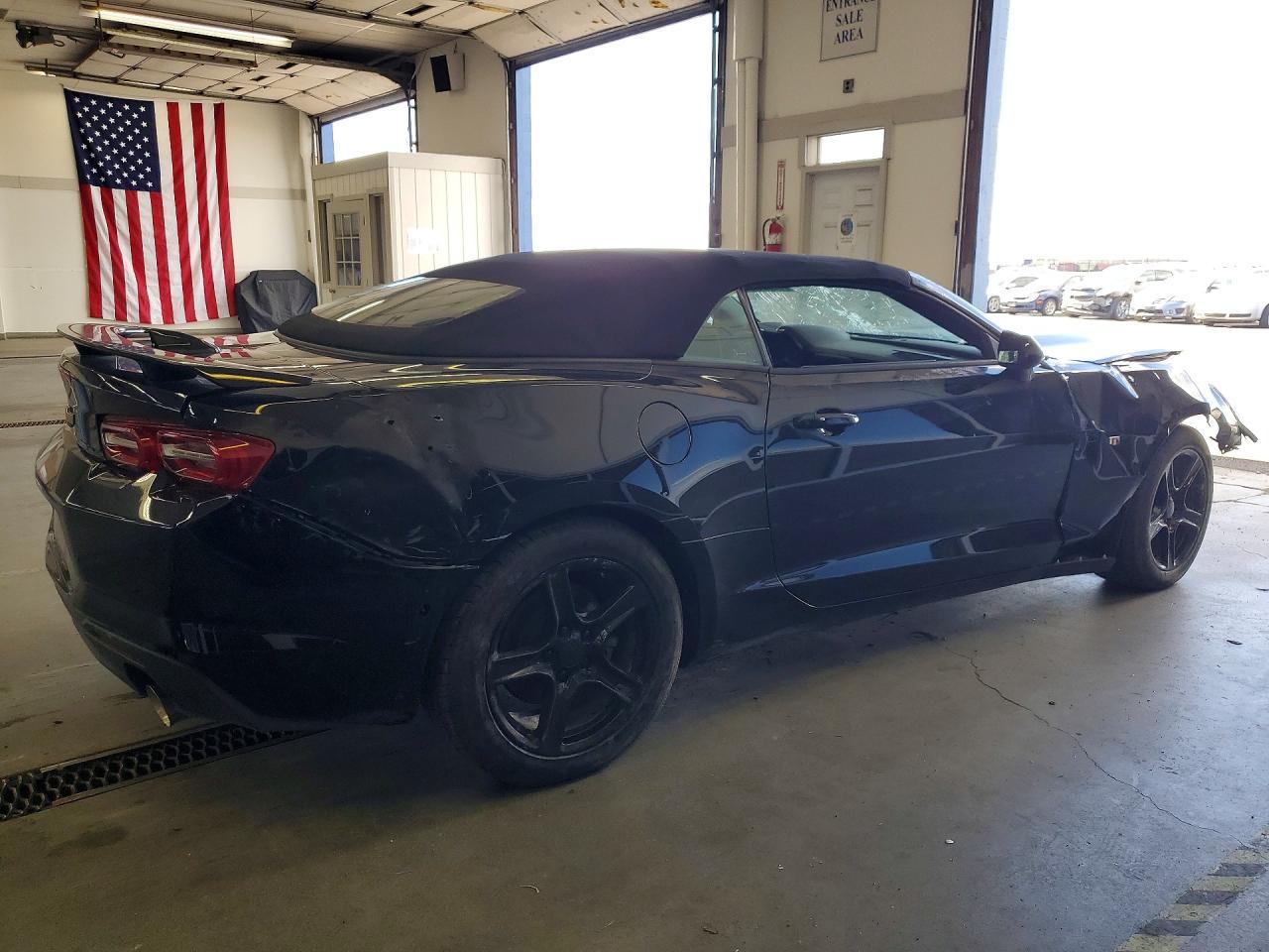 2020 Chevrolet Camaro Ls - Фото 3