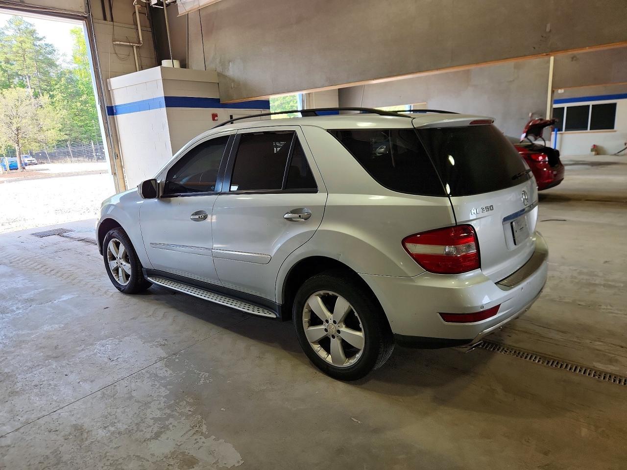 2009 Mercedes-Benz Ml 350 - Image 2
