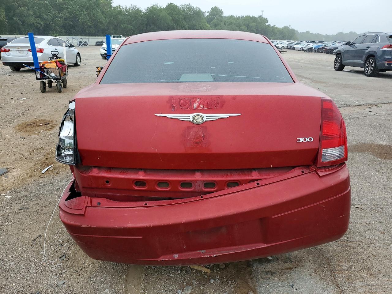 2007 Chrysler 300 - Image 6