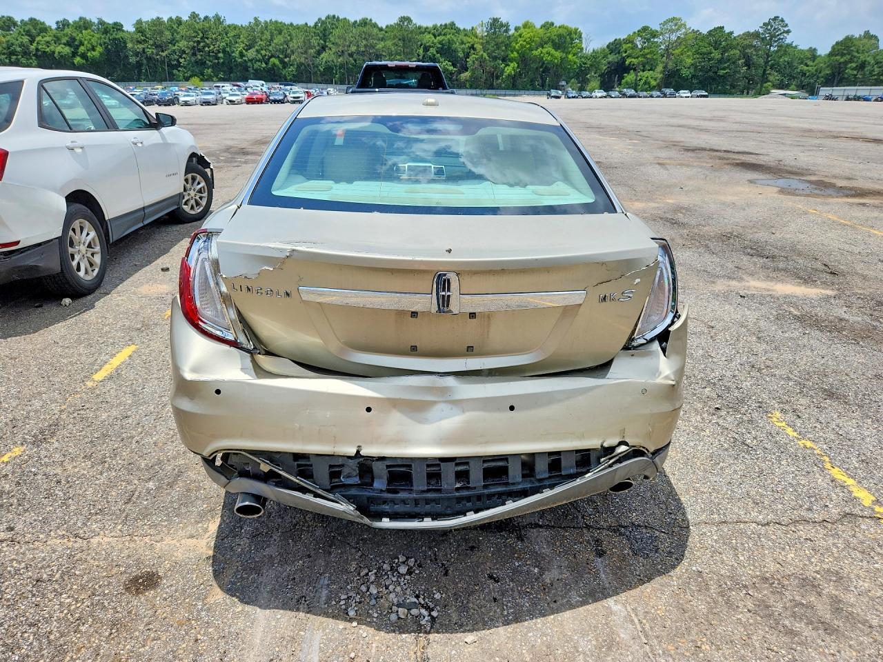2011 Lincoln Mks - Image 6
