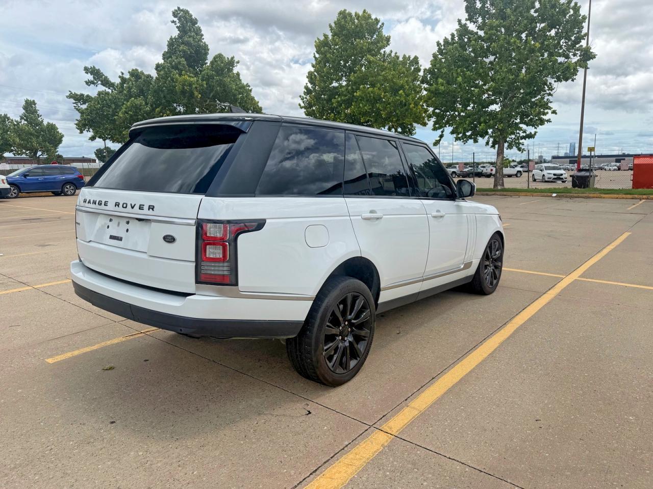 2017 Land Rover Range Rover Supercharged - Фото 4