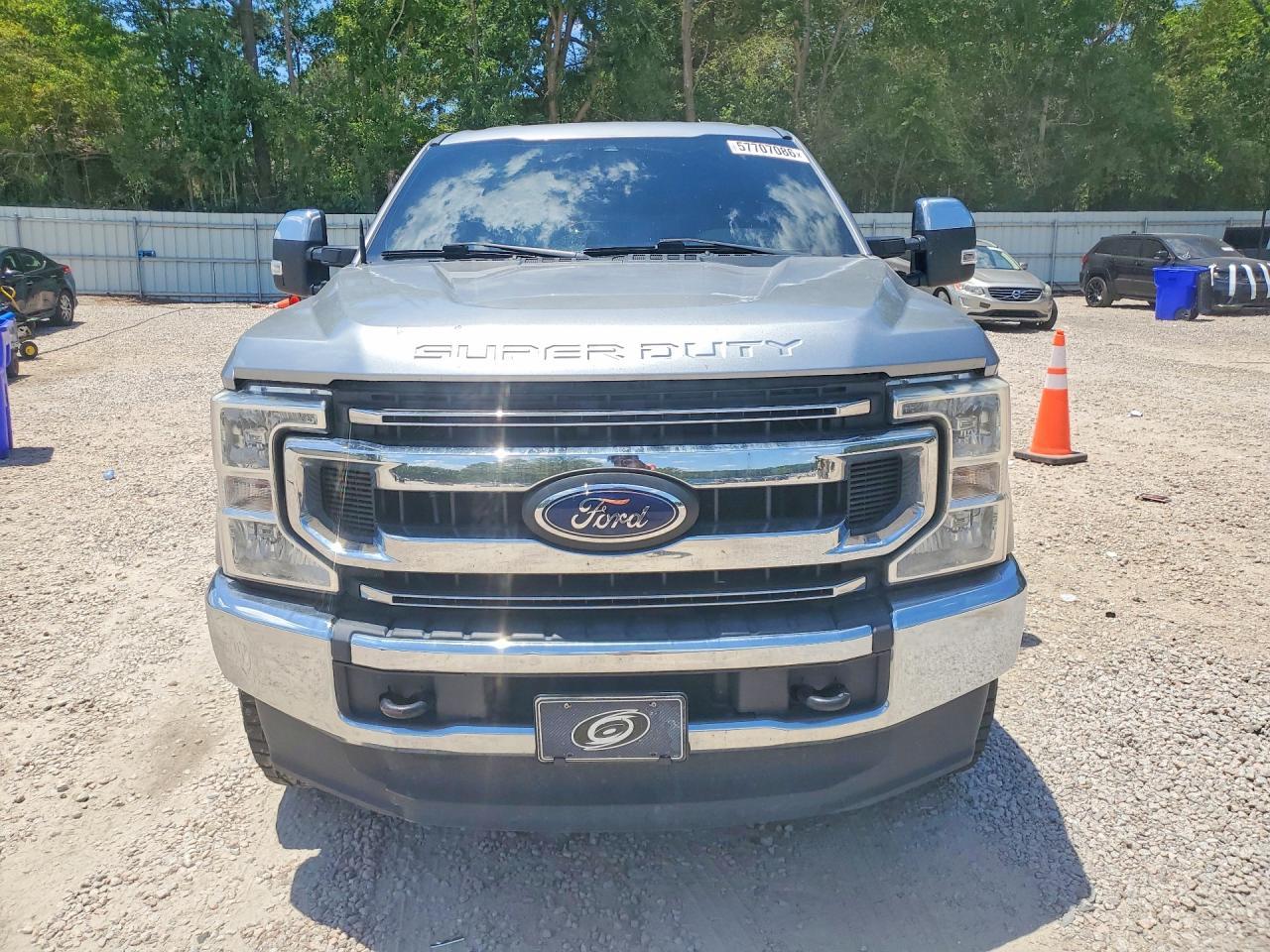 2020 Ford F250 Super Duty - Фото 5