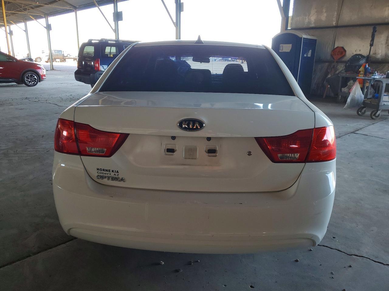 2010 Kia Optima Lx - Фото 6
