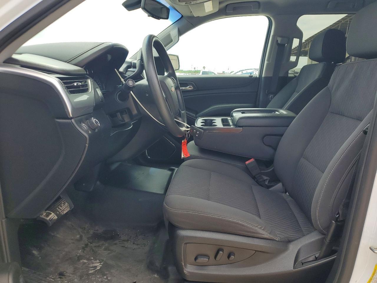 2020 Chevrolet Suburban C1500 - Фото 7