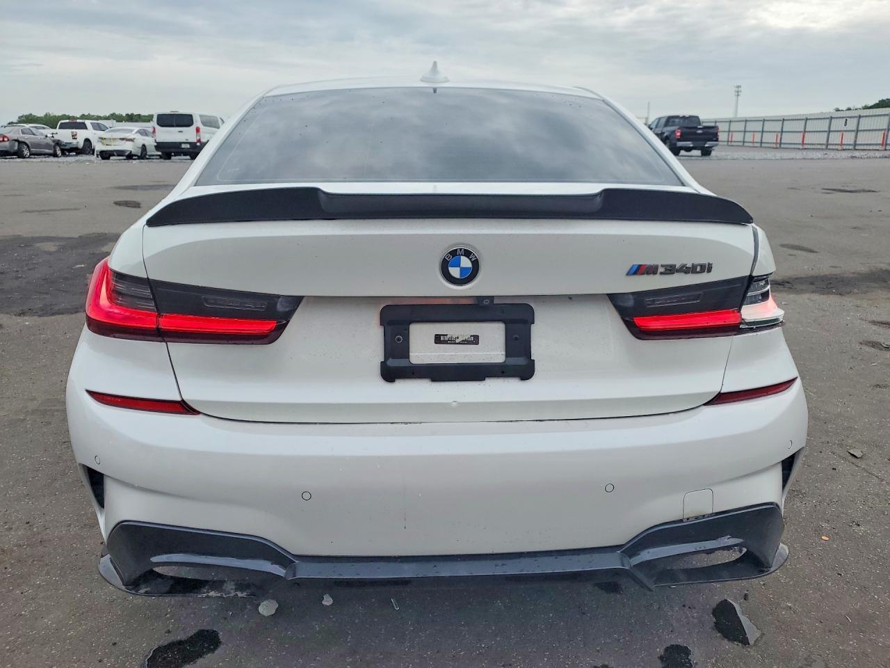 2020 BMW M340I - Фото 6