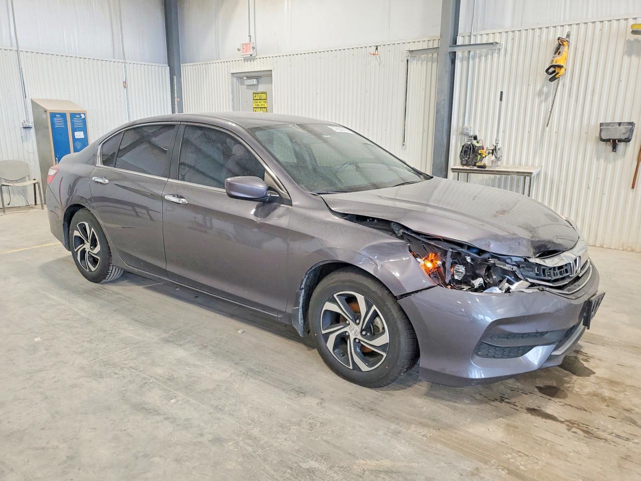 2017 Honda Accord Lx - Фото 4