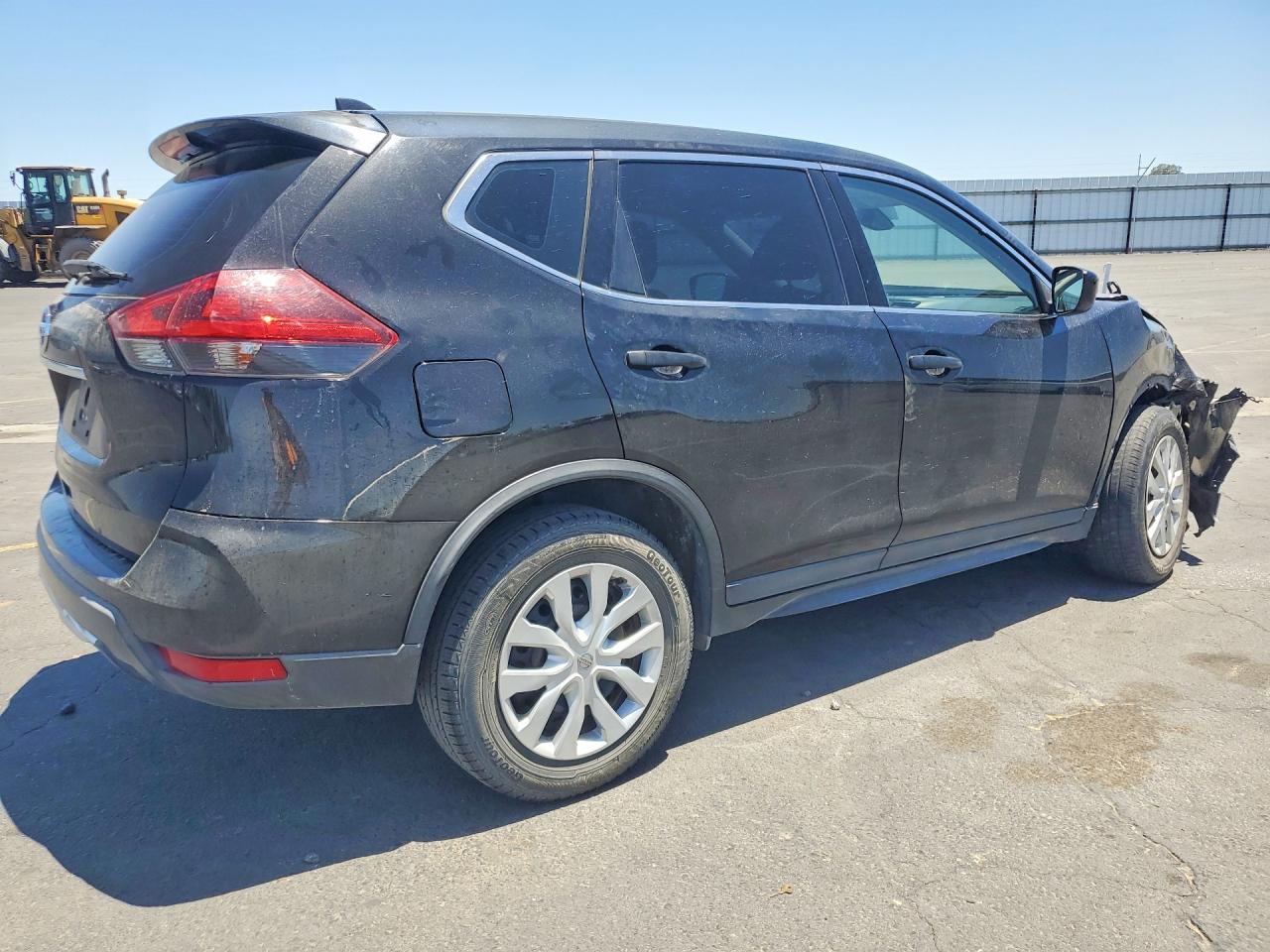 2019 Nissan Rogue S - Фото 3