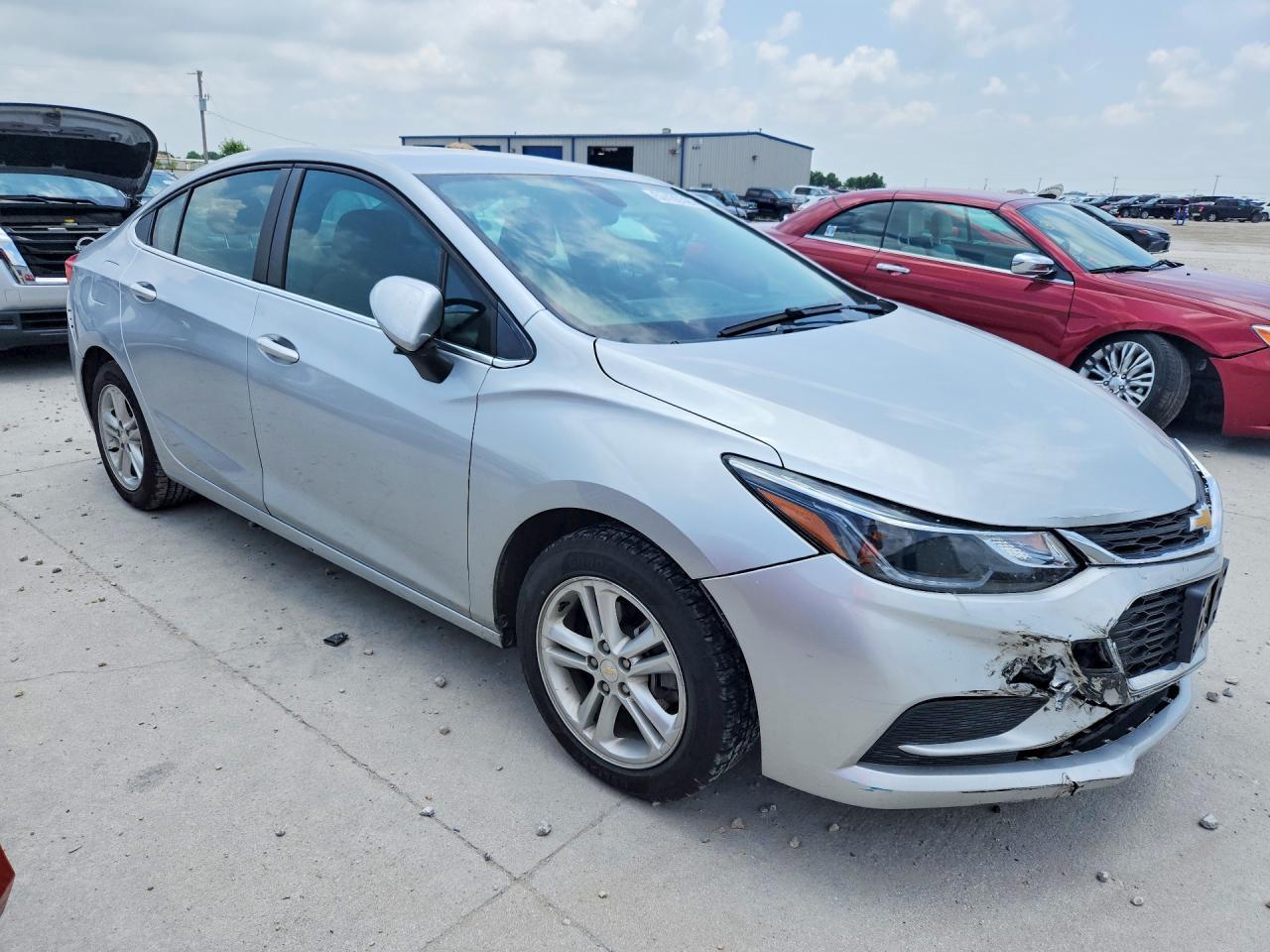 2018 Chevrolet Cruze Lt - Фото 4
