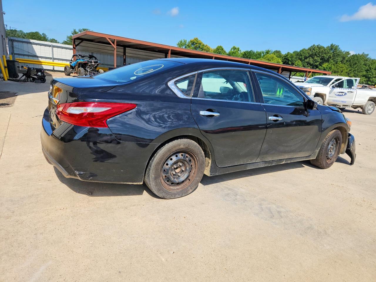 2018 Nissan Altima 2.5 S - Image 3