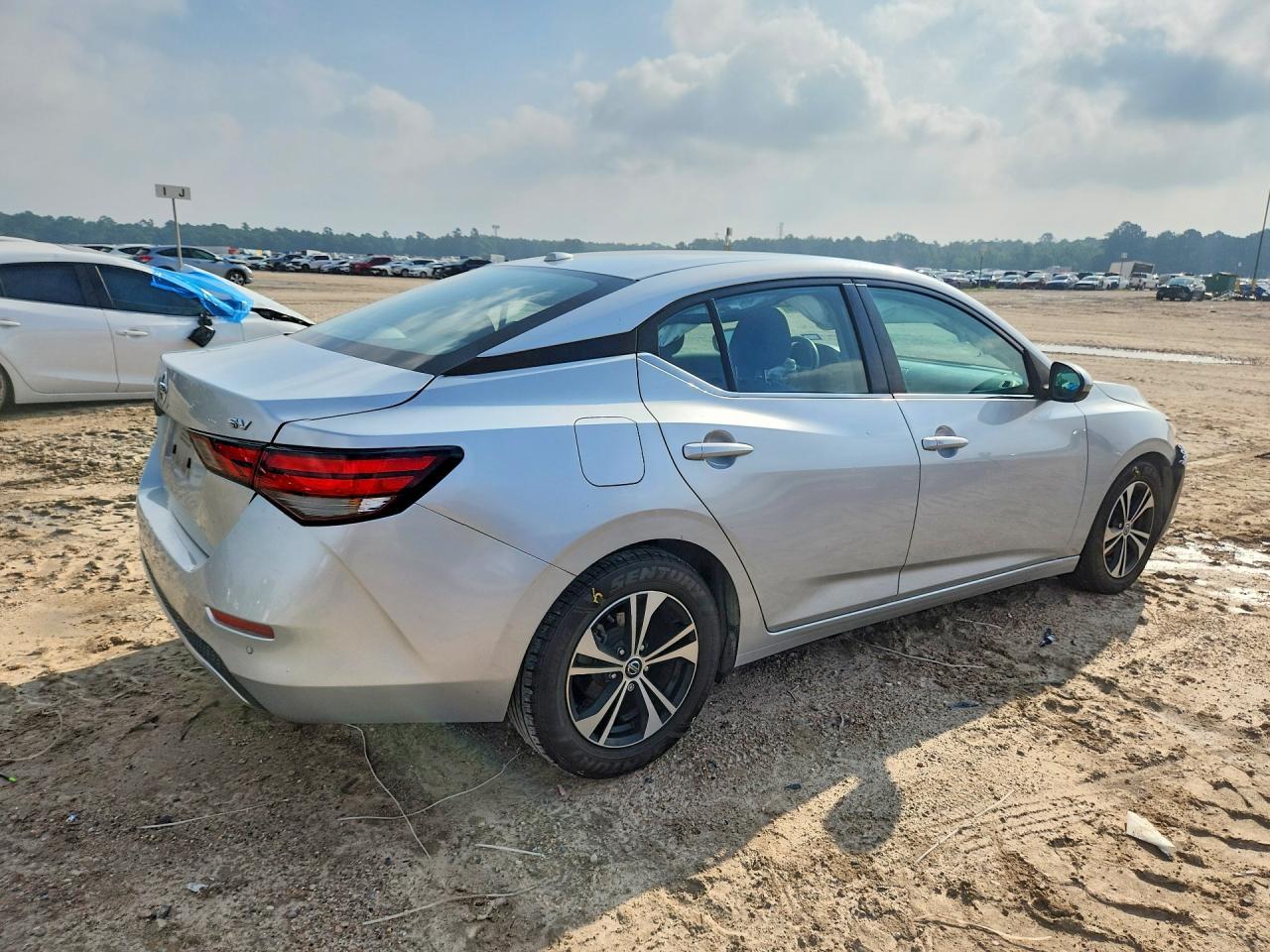 2021 Nissan Sentra Sv - Image 3