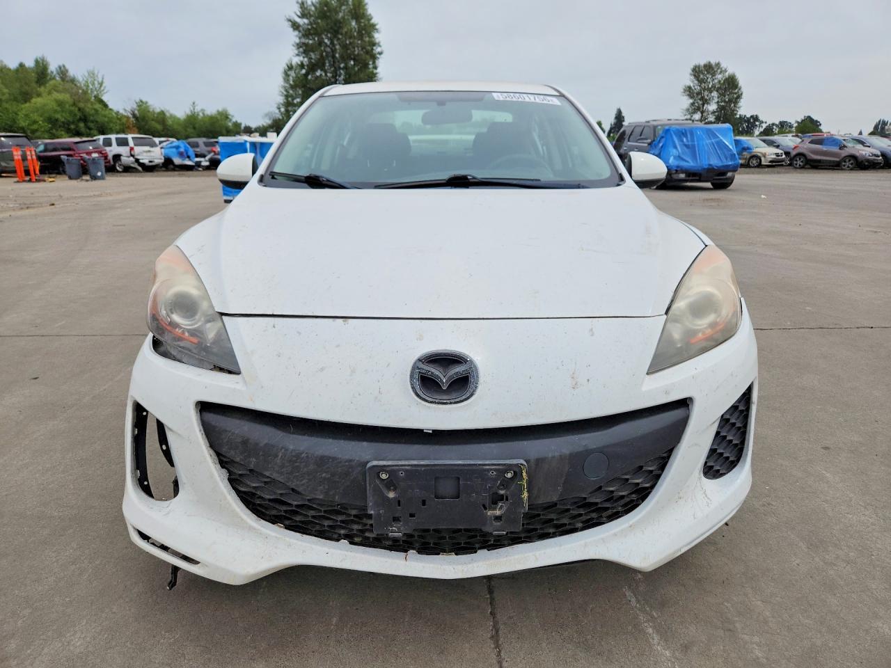 2013 Mazda 3 I - Image 5