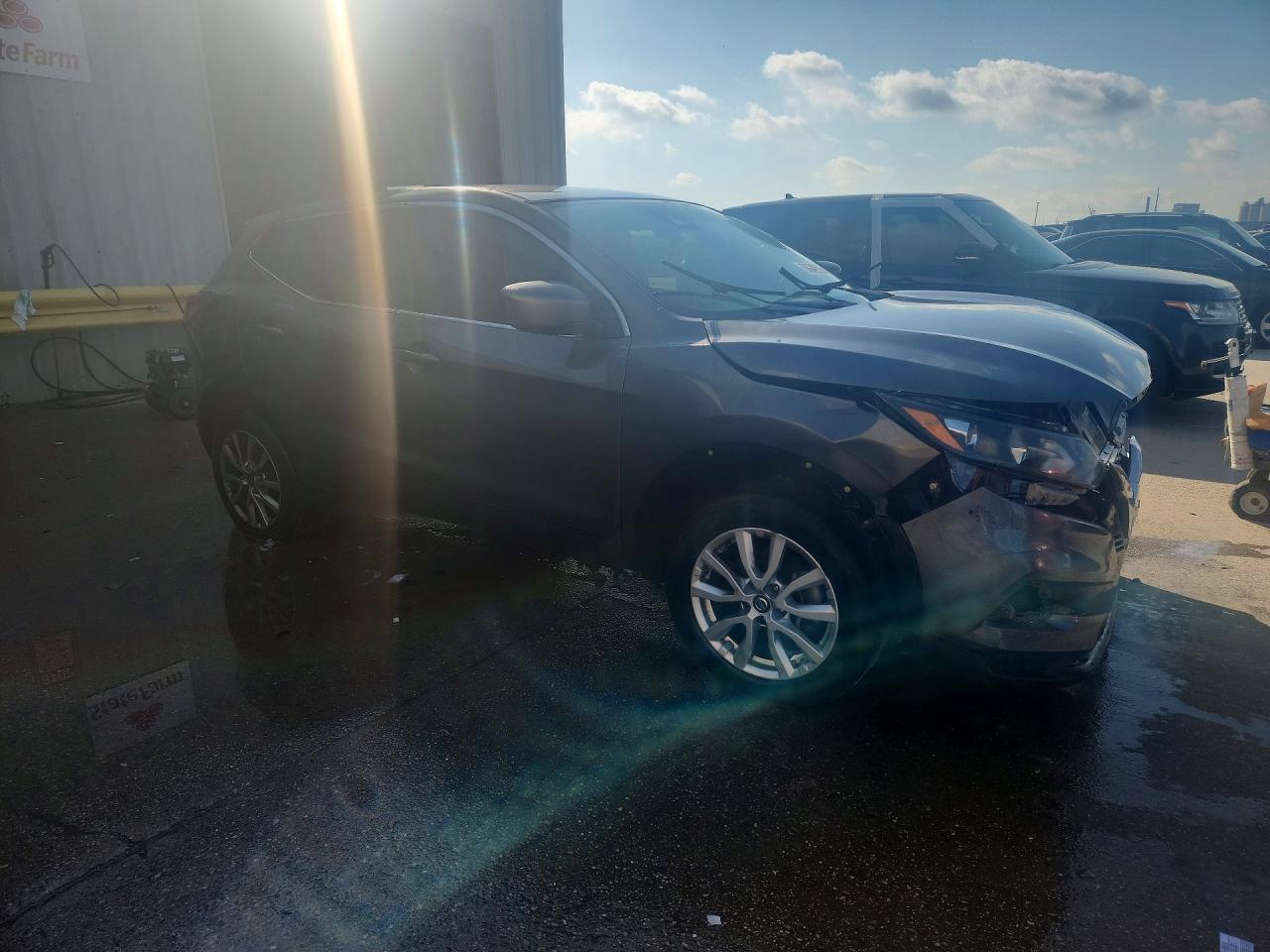 2020 Nissan Rogue Sport S - Фото 4