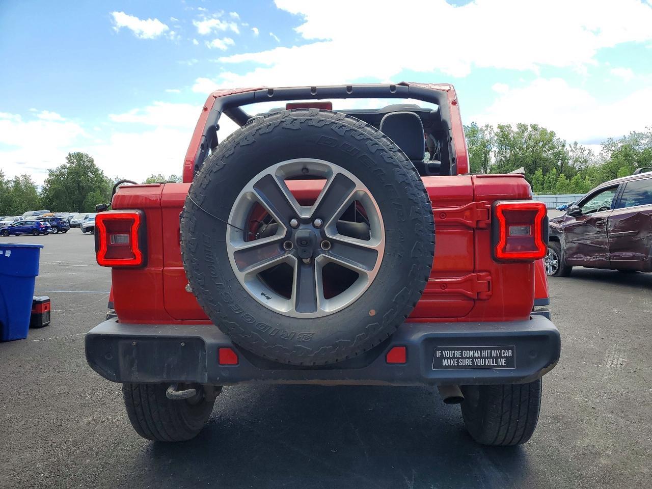 2019 Jeep Wrangler Unlimited Sahara - Image 6