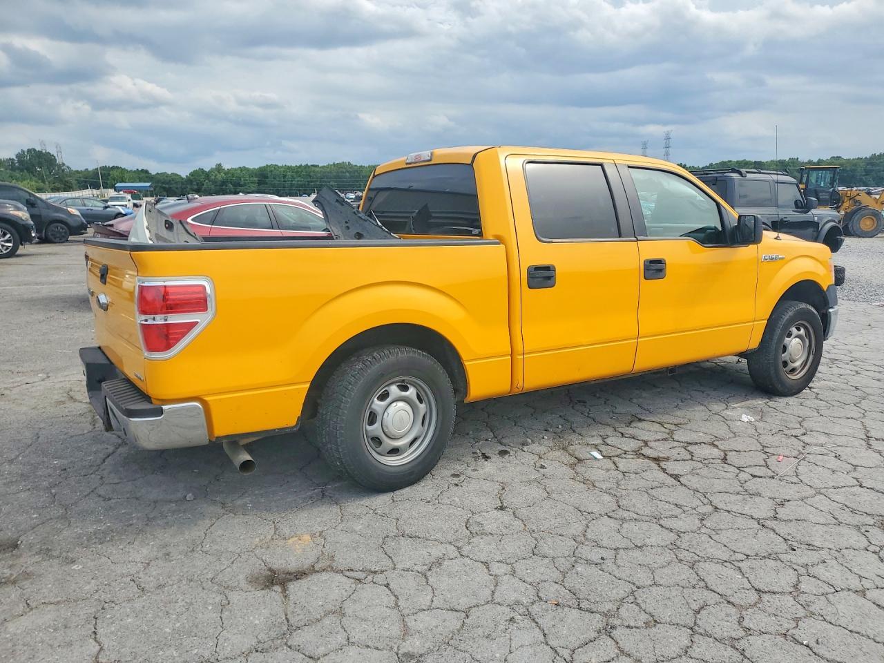 2014 Ford F150 Supercrew - Image 3