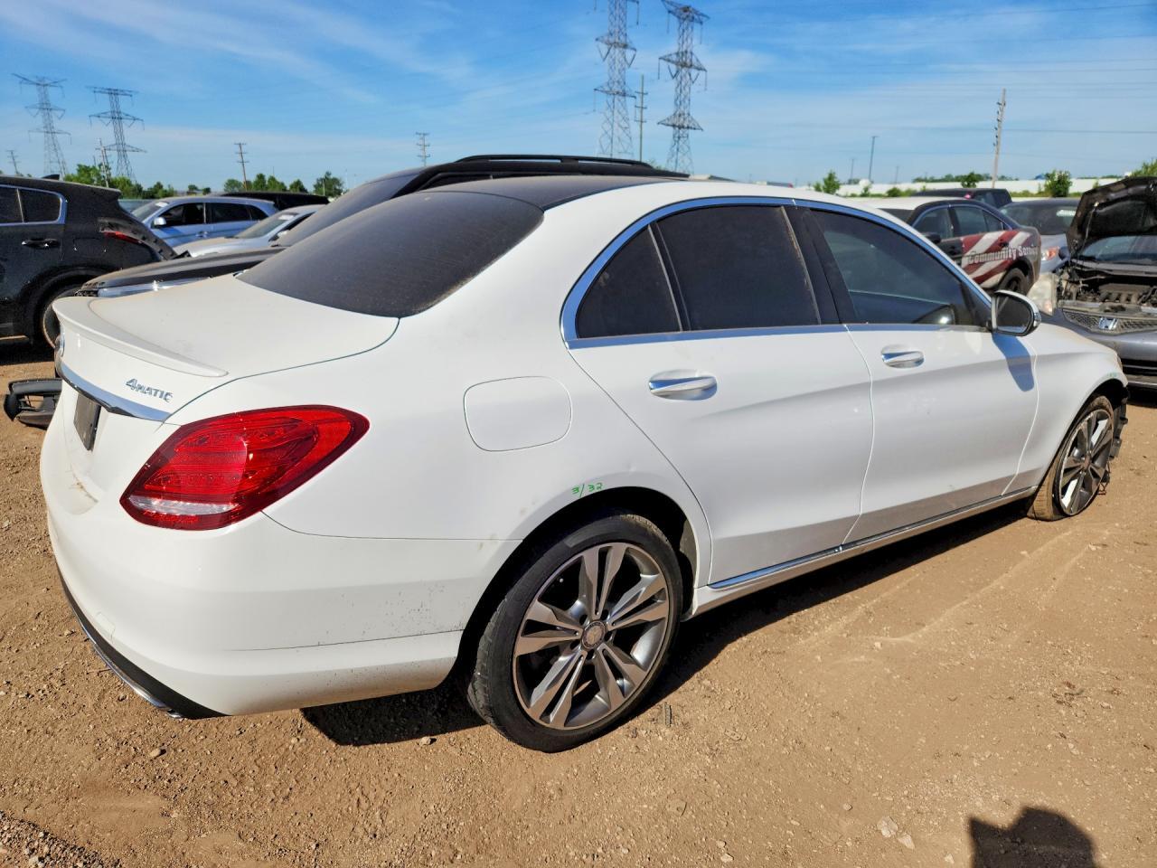 2016 Mercedes-Benz C 300 4Matic - Фото 3