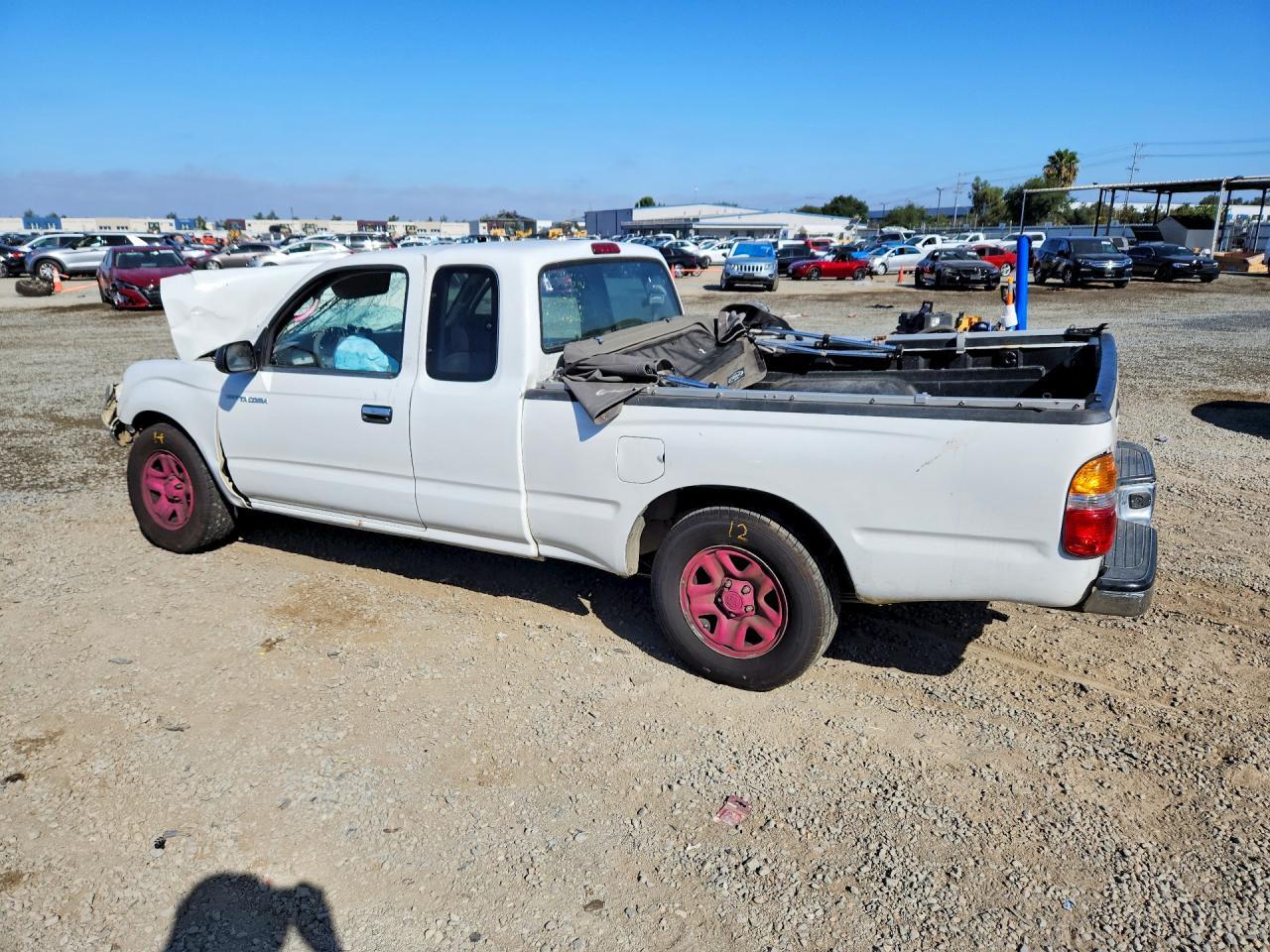 2002 Toyota Tacoma Xtracab - Фото 2
