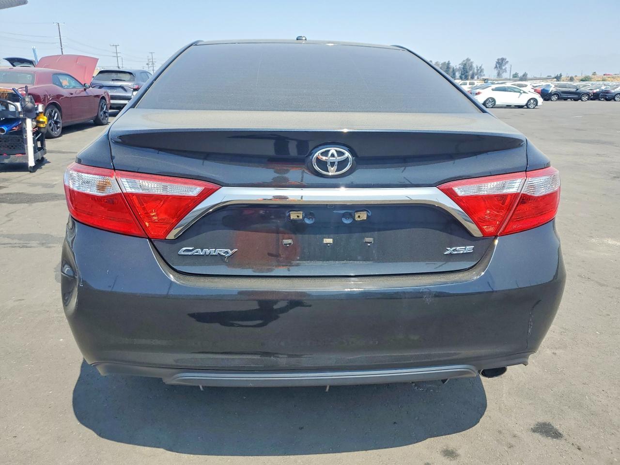 2017 Toyota Camry Xse - Фото 6