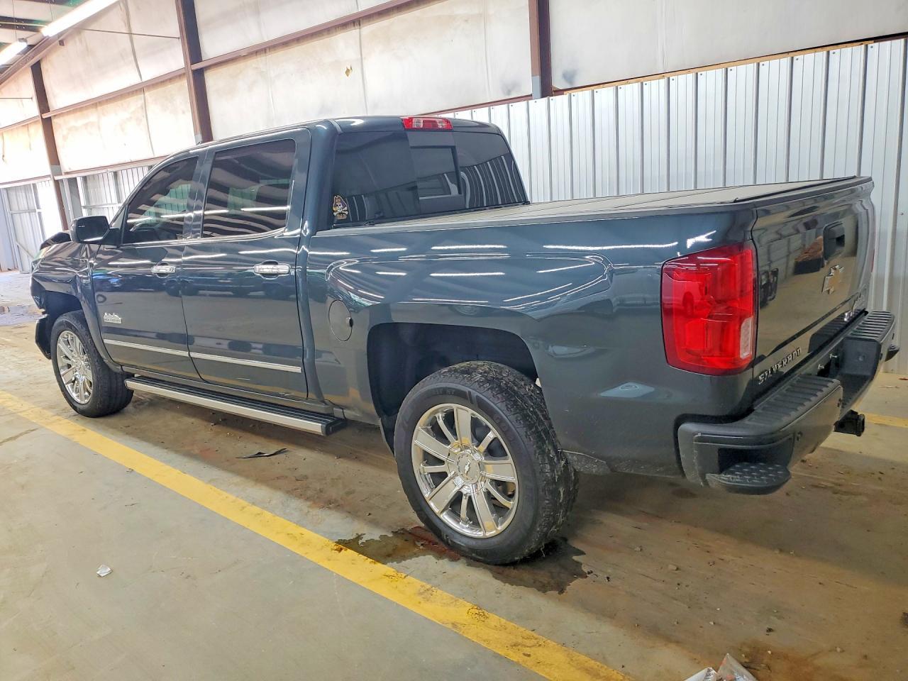 2018 Chevrolet Silverado K1500 High Country - Image 2