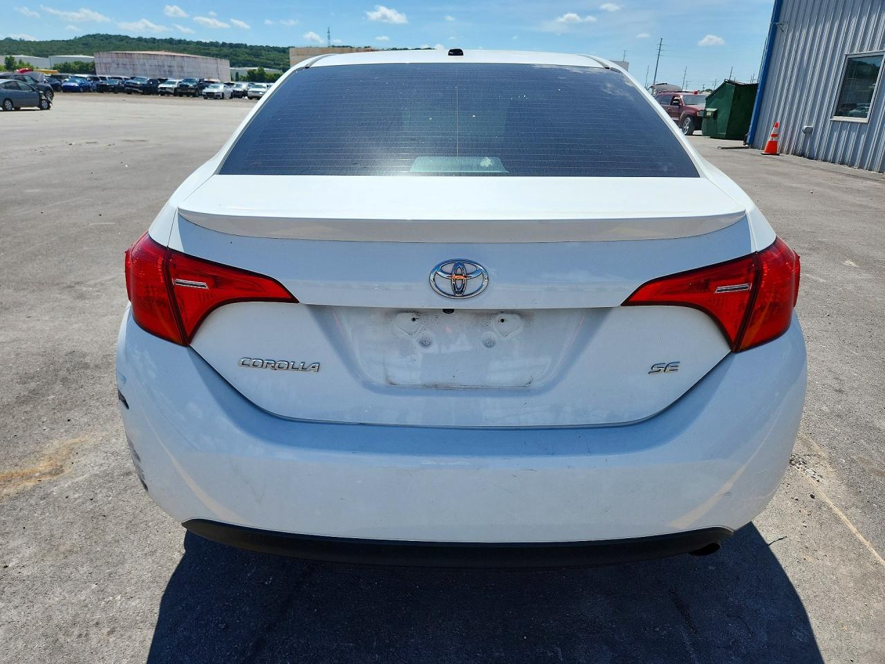 2017 Toyota Corolla Se - Image 6