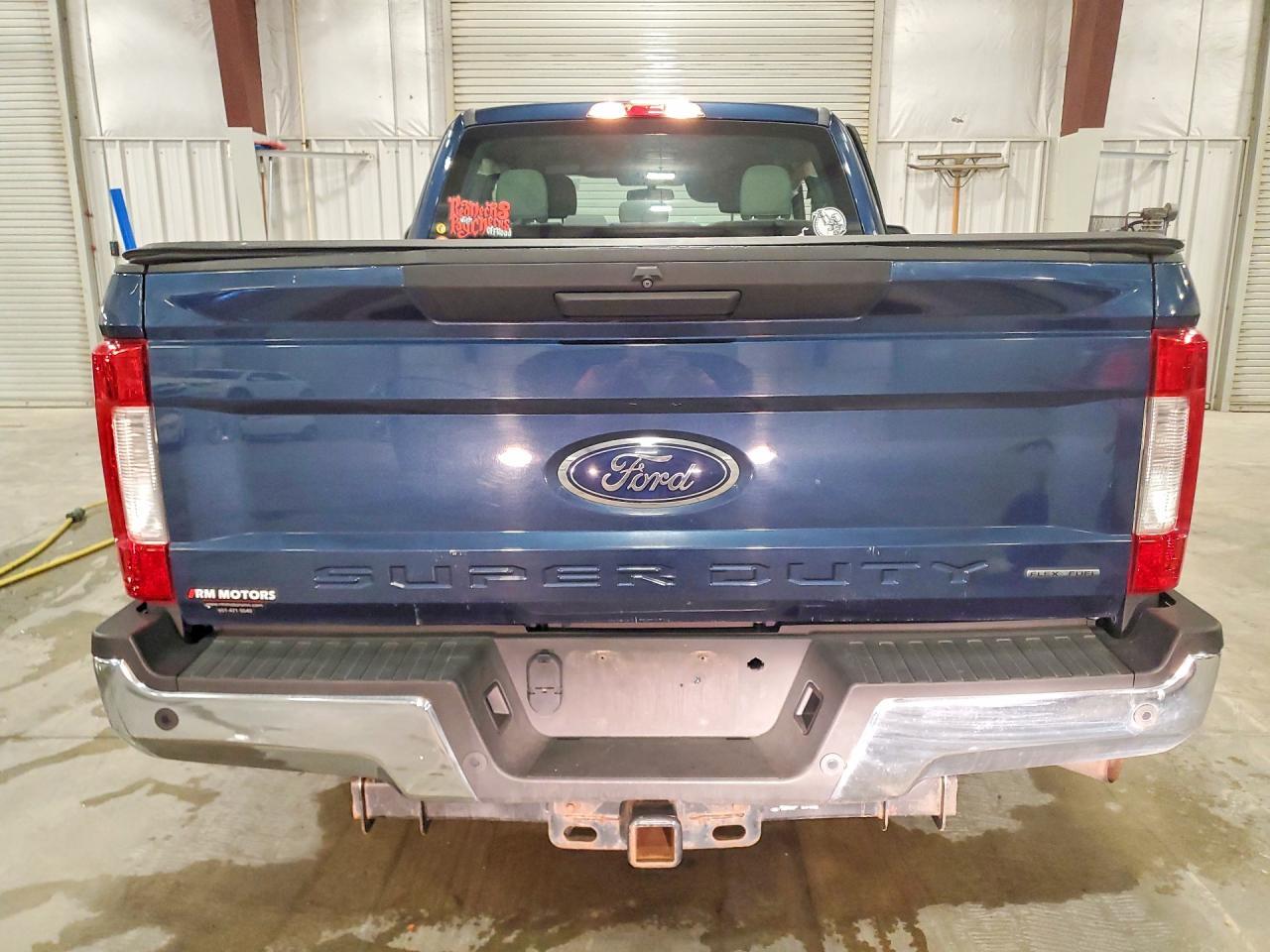 2017 Ford F250 Super Duty - Фото 6