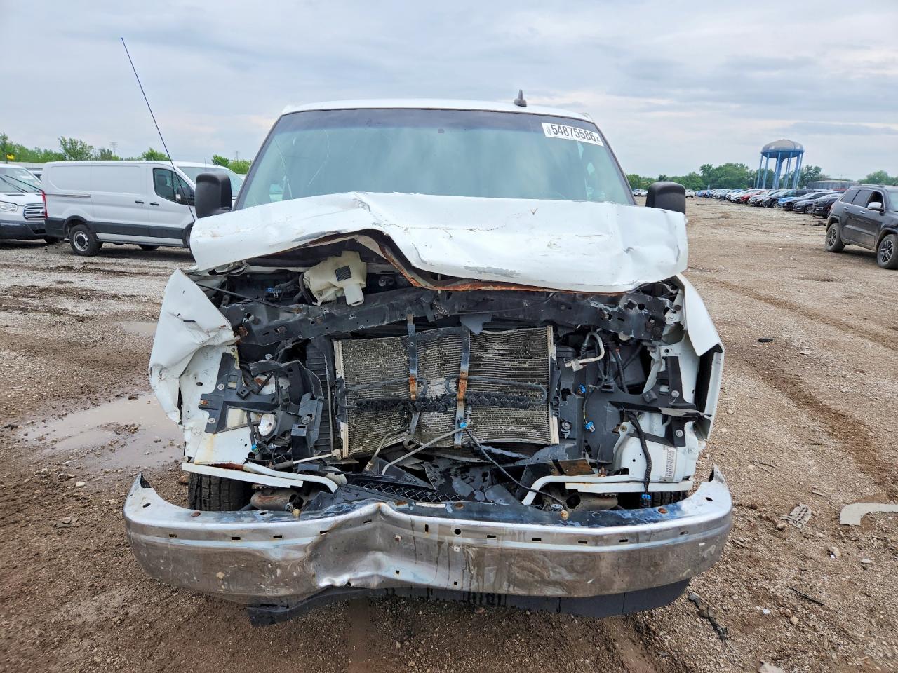 2019 Chevrolet Express G3500 - Image 5
