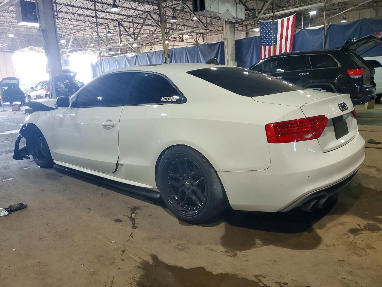 2015 Audi A5 Premium Plus - Фото 2