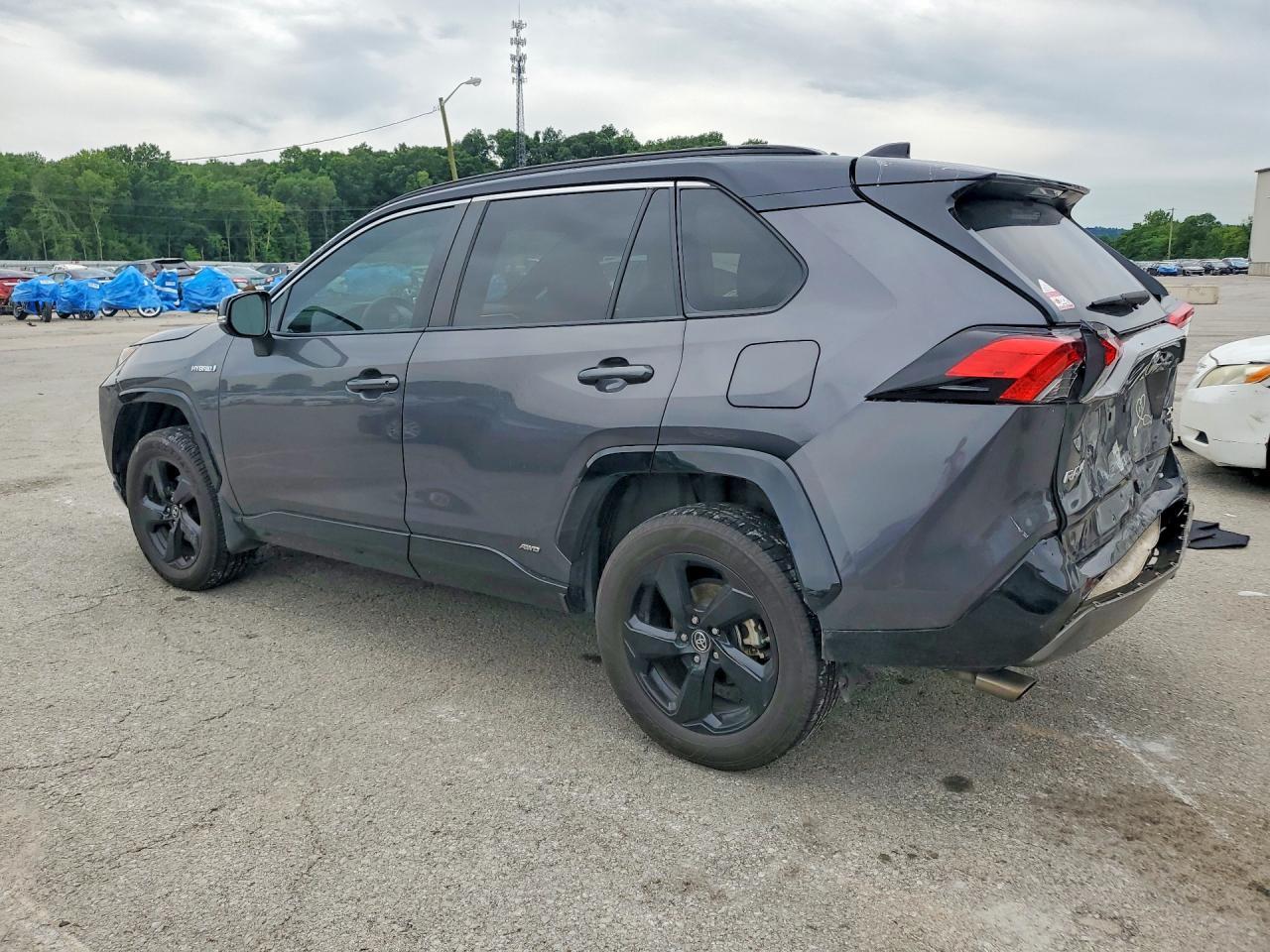 2019 Toyota Rav4 Xse - Image 2