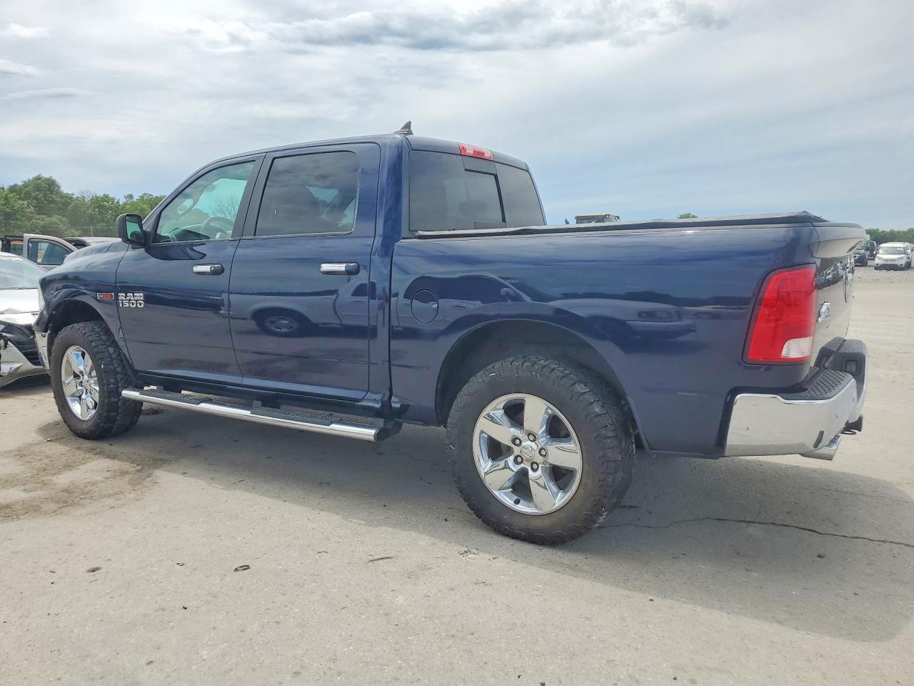 2015 Ram 1500 Slt - Image 2
